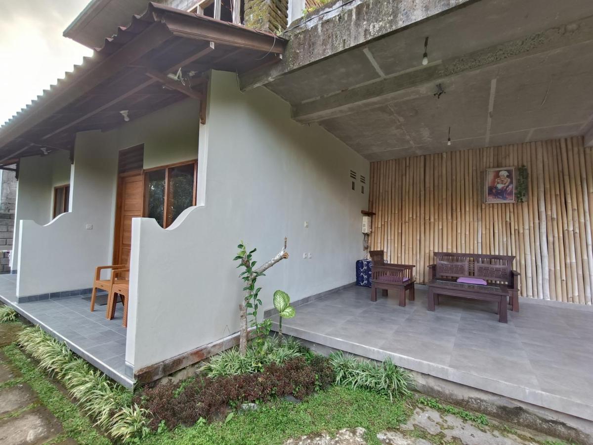 Made Oka Budget Room Munduk Exterior foto